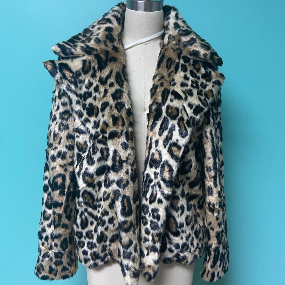 Fame faux leopard fur jacket